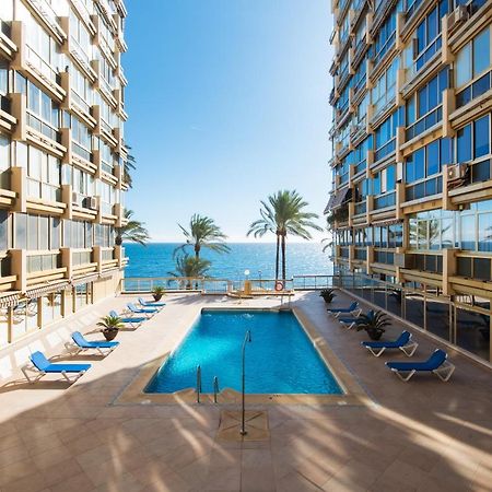 RentAndHomes Beachfront Marbella Center Exteriör bild