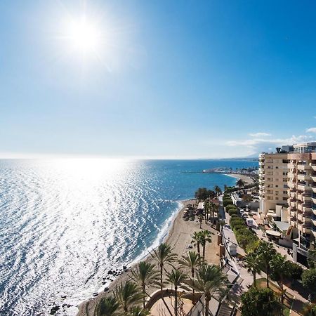 RentAndHomes Beachfront Marbella Center Exteriör bild